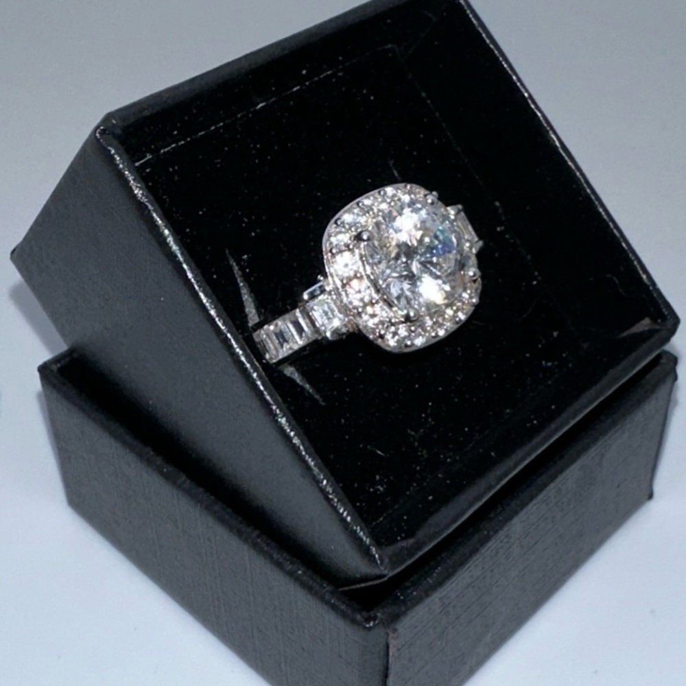 Sterling Silver 925 Ring With Large CZ Setting.